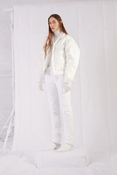 Look 13